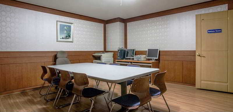 Reborn Suwon Silkroad Hotel מראה חיצוני תמונה