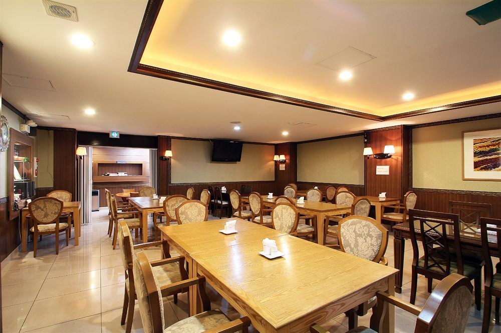 Reborn Suwon Silkroad Hotel מראה חיצוני תמונה